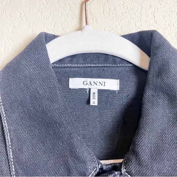 Ganni Rienzi Cropped Fringe Denim Jacket Washed
Black Size 36 Small - Picture 7 of 16